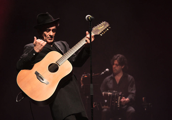 Melingo_spectacle_04_2014