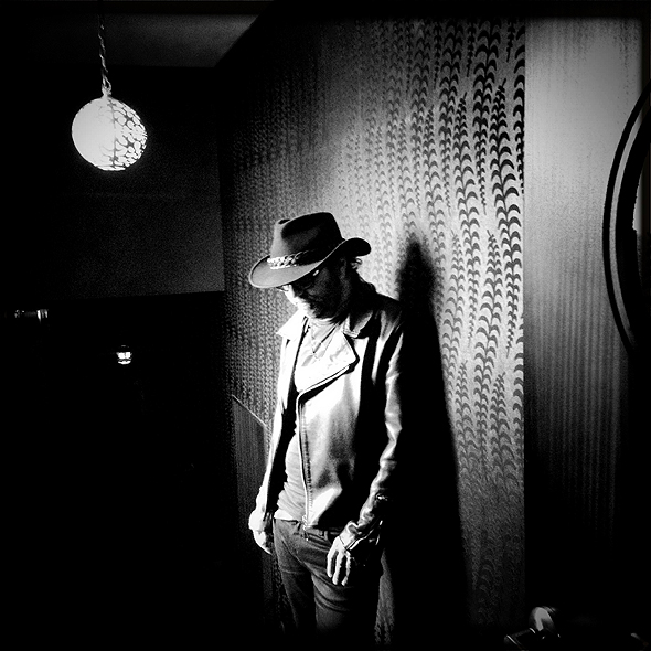 daniel_lanois_04_2014