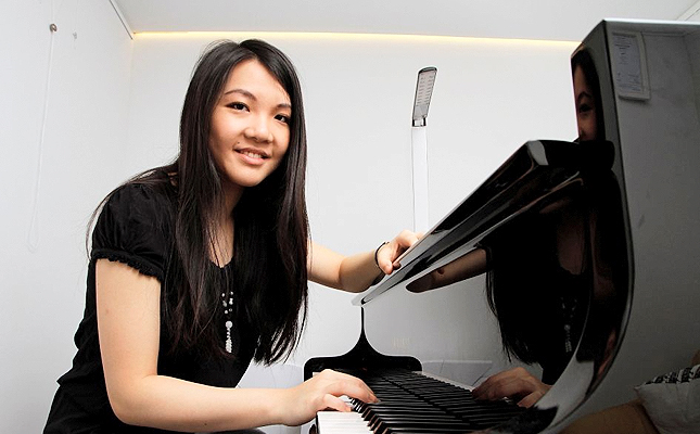 Lire la suite à propos de l’article <!--:fr-->Les 32 Sonates pour piano de Beethoven par Mélodie Zhao <!--:-->