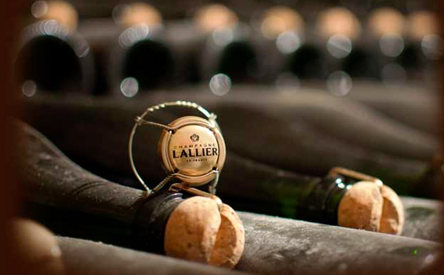 Lire la suite à propos de l’article <!--:fr-->Le Champagne, vin de la civilisation – Talleyrand<!--:-->