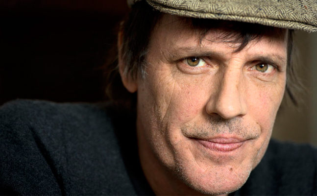 You are currently viewing <!--:fr-->Nouvel album vinyle : Jean Leloup – À Paradis City (2015)<!--:-->