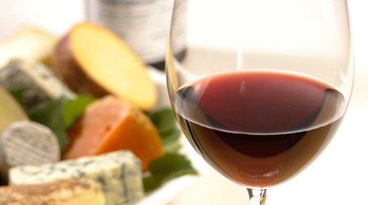 Lire la suite à propos de l’article <!--:fr-->Mariage Vins & Fromages<!--:-->