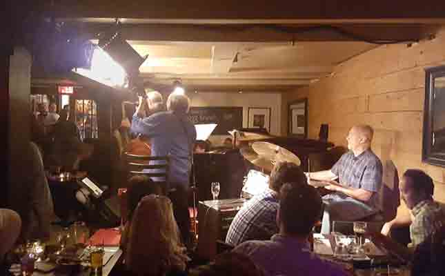 Lire la suite à propos de l’article Au Dièse Onze Jazz & Restaurant du 11 au 17 août