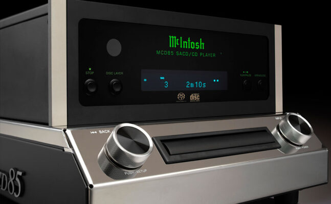 Lire la suite à propos de l’article McIntosh présente le lecteur SACD/CD MCD85
