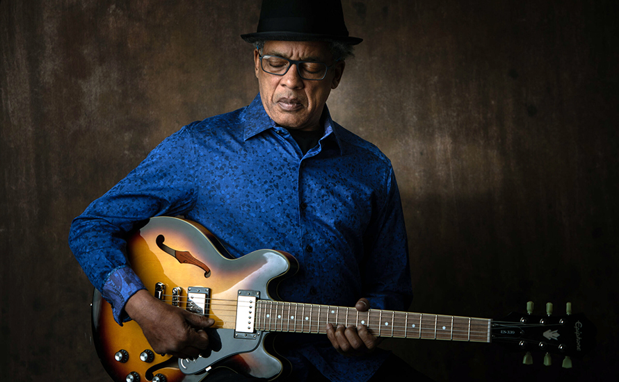 Lire la suite à propos de l’article CLARENCE SPADY: Surrender – Nola Blue Records