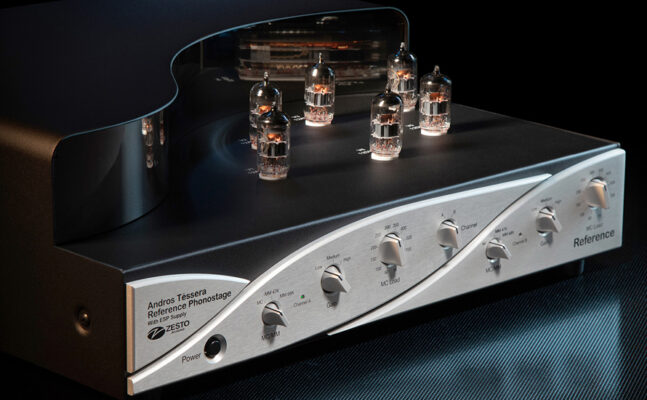 Lire la suite à propos de l’article Zesto Audio T-REF, l’ultime étage phono