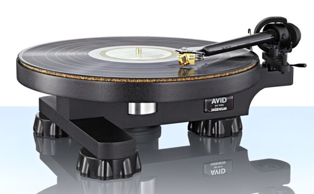 Lire la suite à propos de l’article Focal Naim North America : distribue des platines AVIDHIFI.