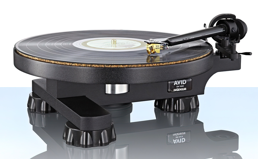 Lire la suite à propos de l’article Focal Naim North America : distribue des platines AVIDHIFI.